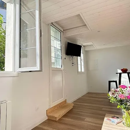 L'hirondelle, Renove Au Coeur D'arago Apartament *