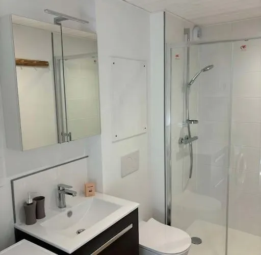 L'hirondelle, Renove Au Coeur D'arago Apartament *